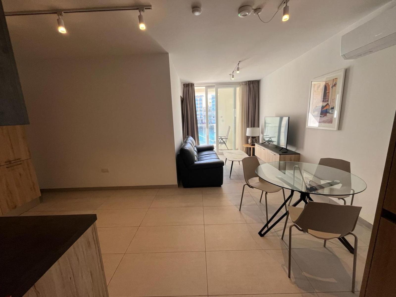 86 Spinola Bay Apartman San Ġiljan Kültér fotó