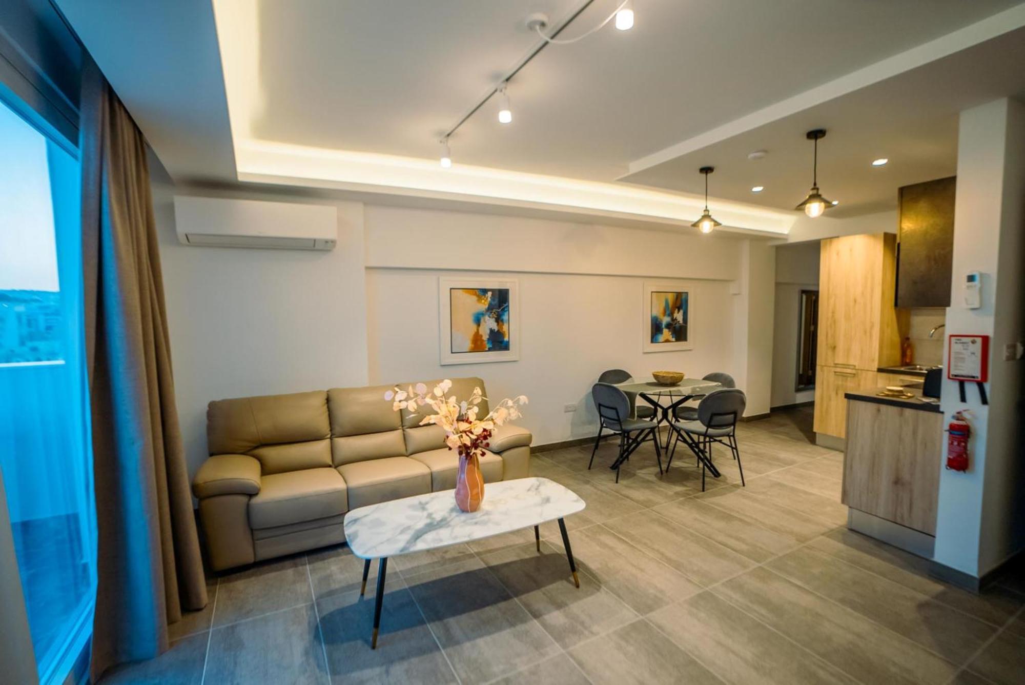 86 Spinola Bay Apartman San Ġiljan Kültér fotó