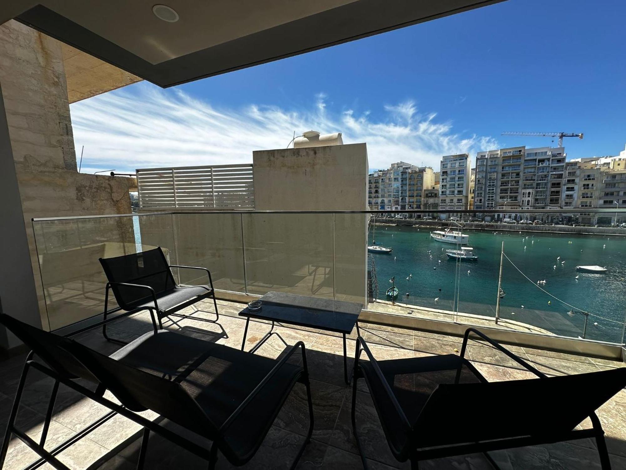 86 Spinola Bay Apartman San Ġiljan Kültér fotó