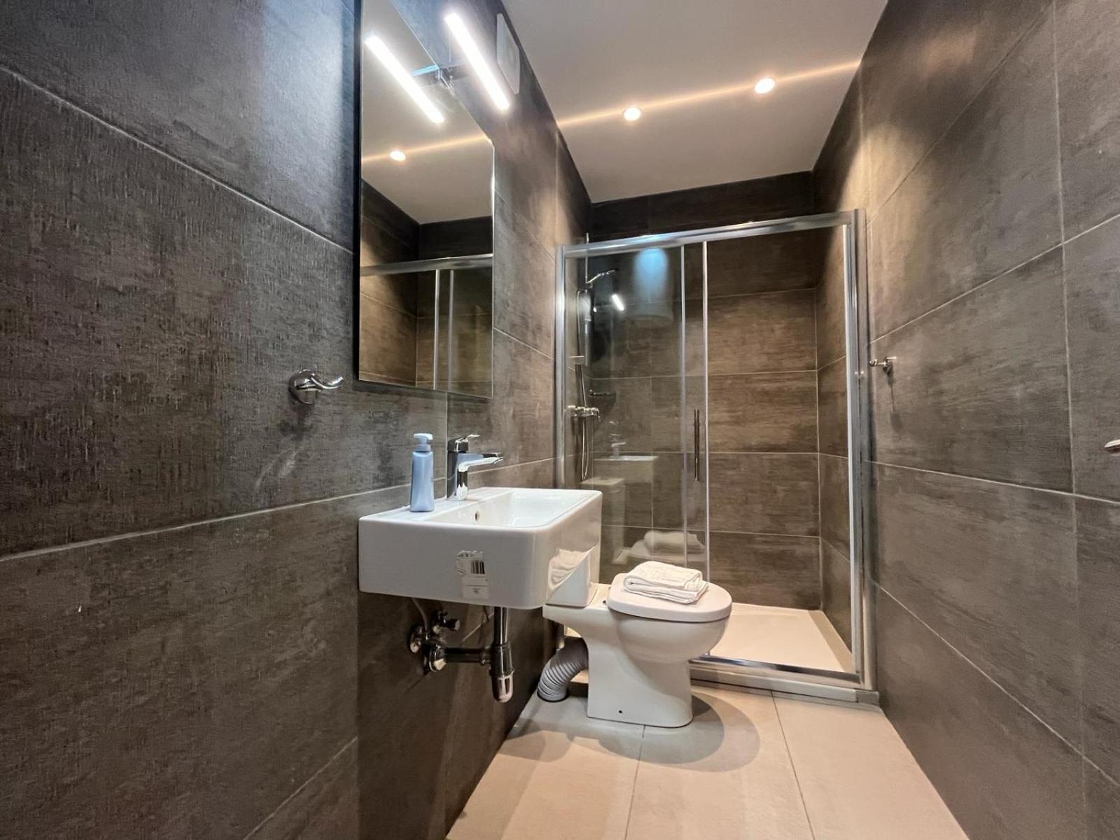 86 Spinola Bay Apartman San Ġiljan Szoba fotó