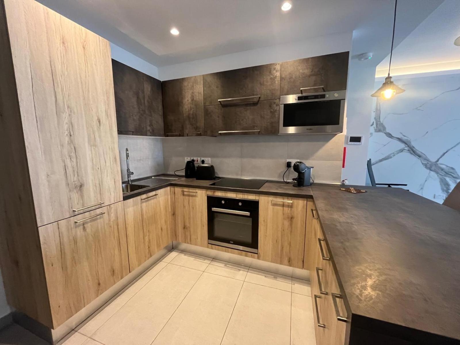86 Spinola Bay Apartman San Ġiljan Szoba fotó